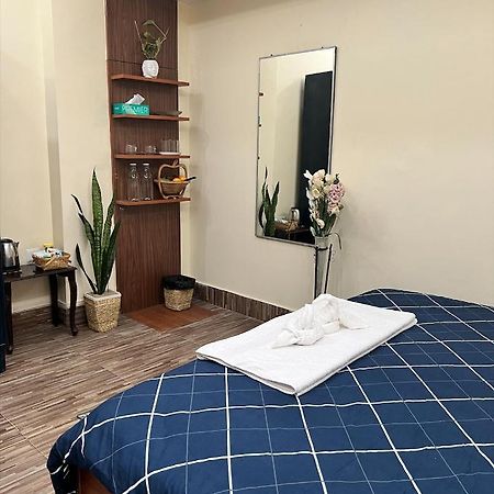 Iranyai Homestay Imphal Buitenkant foto