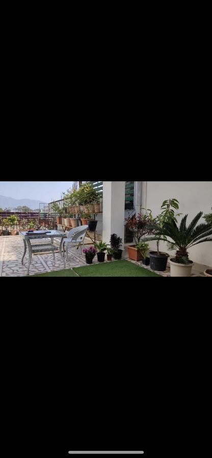 Iranyai Homestay Imphal Buitenkant foto