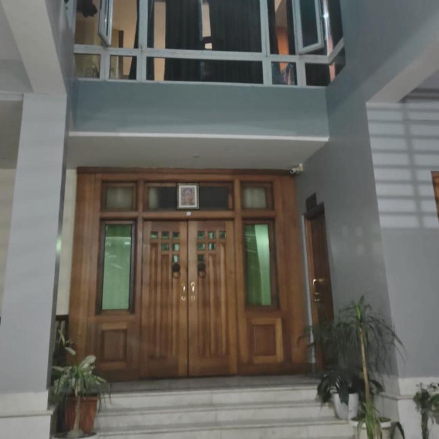 Iranyai Homestay Imphal Buitenkant foto